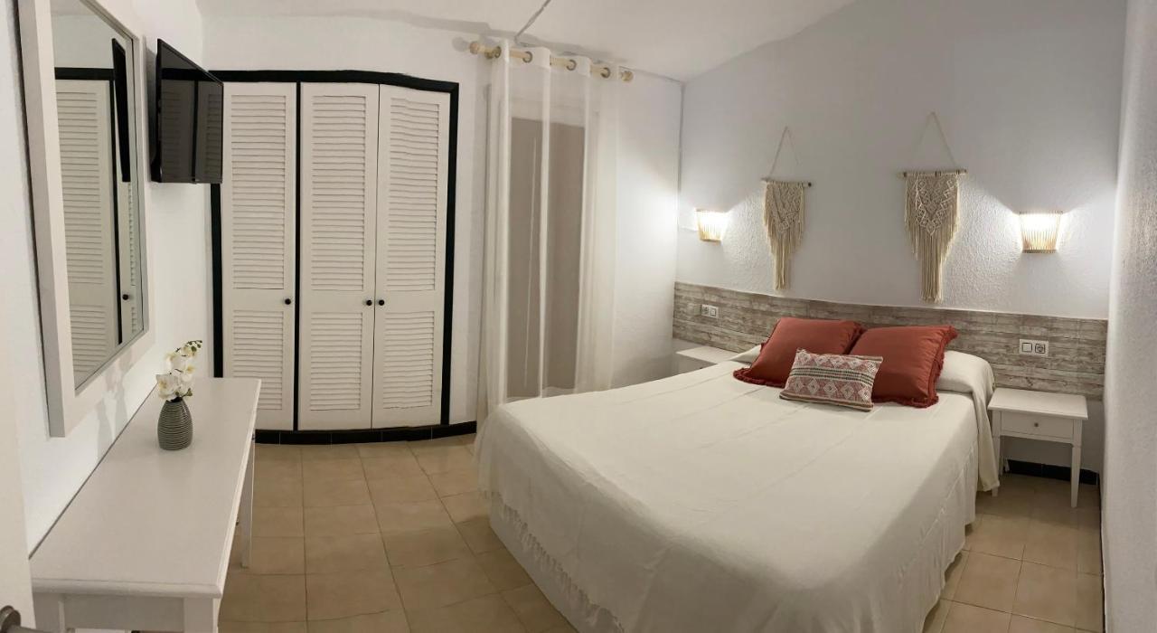 Apartamento 7 Palmeras シウタデリャ エクステリア 写真